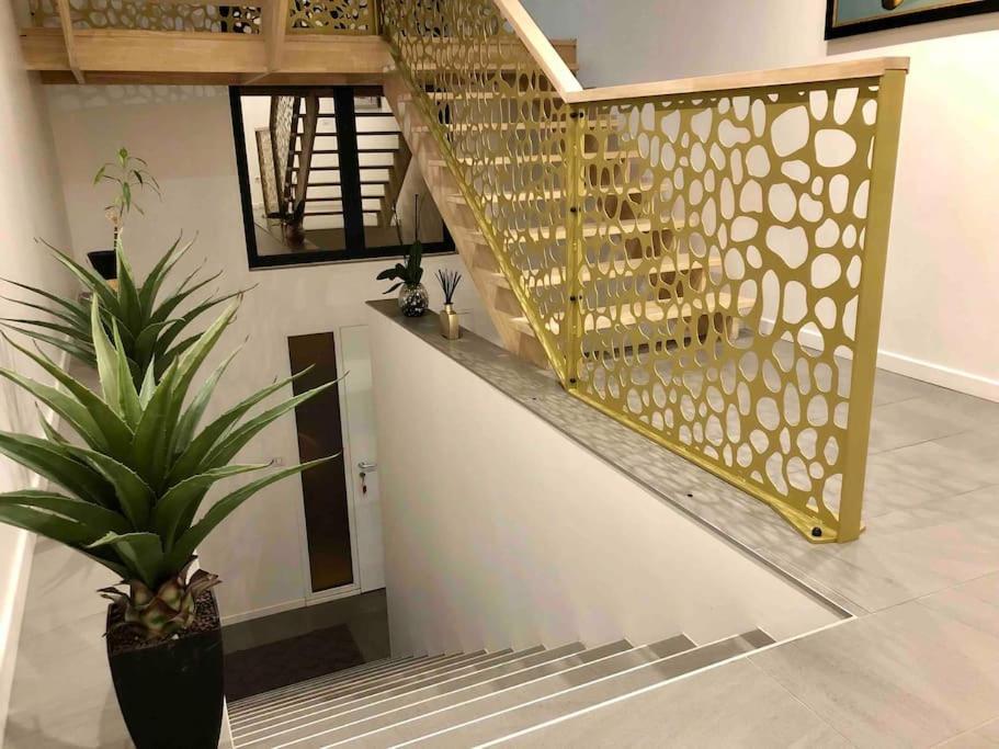 Duplex Jaden - 3 Pieces Climatise 80M2 Apartment Villeveyrac Bagian luar foto